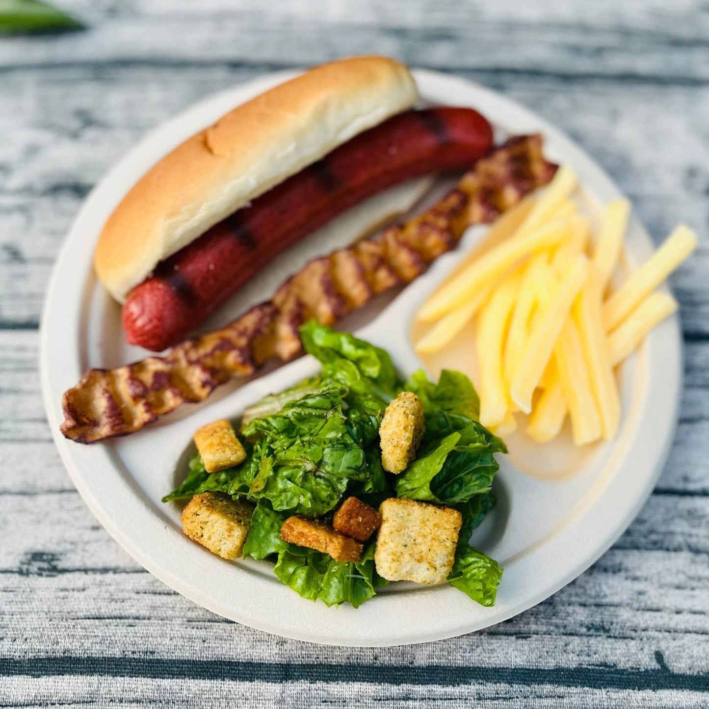 Disposable 3 compartment shallow plate