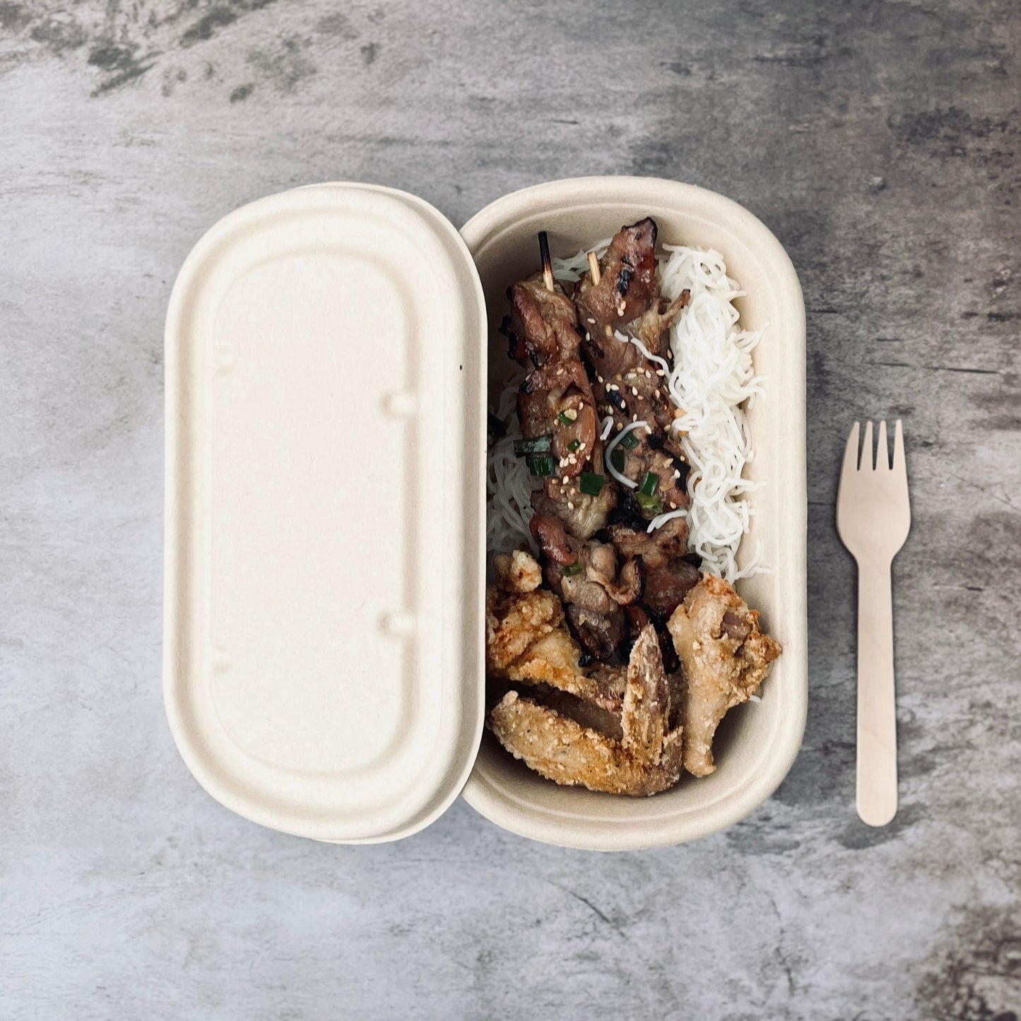 Oblong 1-Compartment Compostable Container 1000 ml with lid