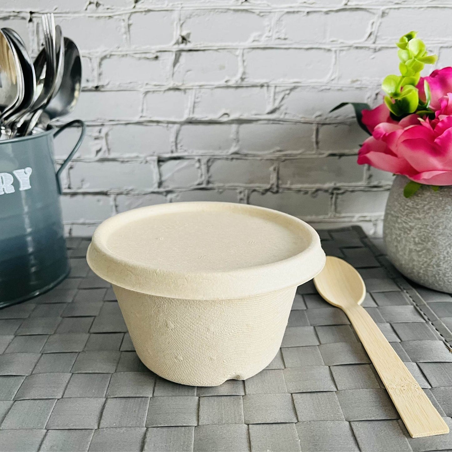750ml Compostable White Salad Rice Bowl container