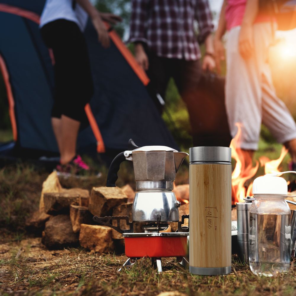 Camping Outdoor Travel Essentials Dinnerware and Personal Hygiene (12 items)