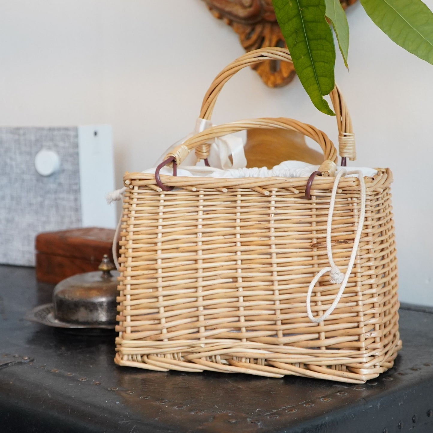 Picnic Basket Hand Purse